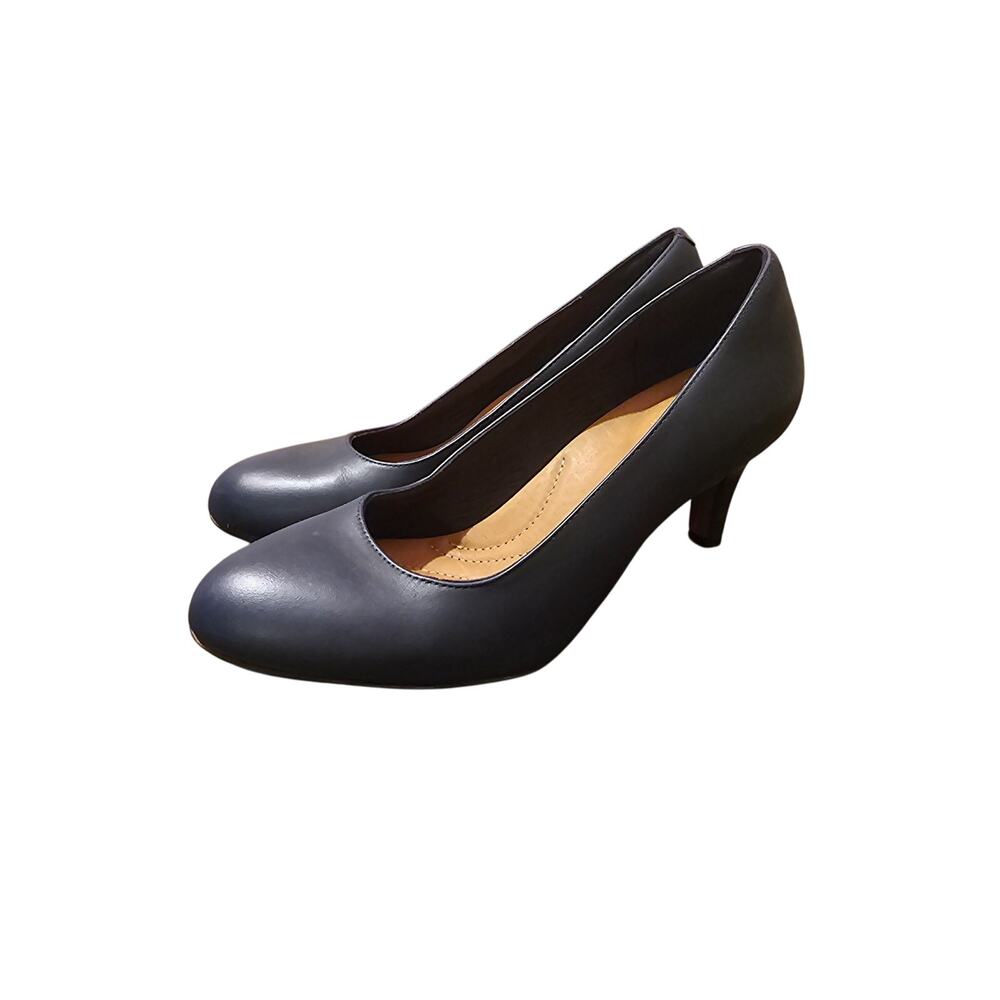 Clark's‎ Navy Blue Artisan Artista Abe high heeled pumps EUC size 6M